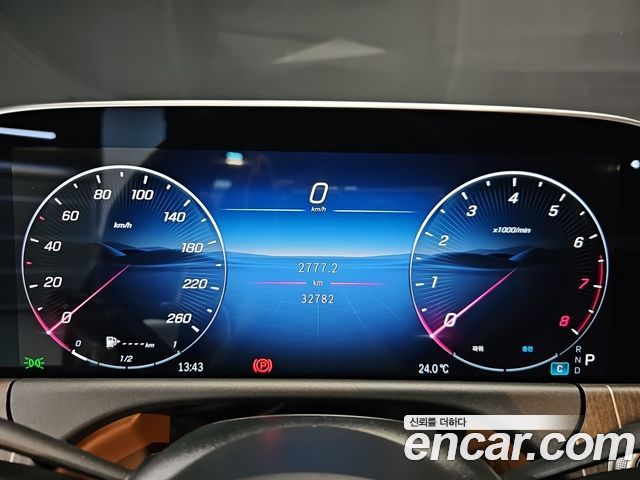 Mercedes-Benz E-Class (W214) E300 4MATIC Exclusive 2025 — фото 8