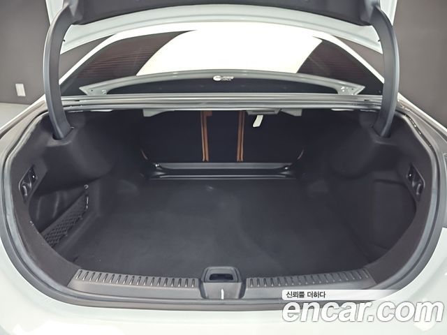 Mercedes-Benz E-Class (W214) E300 4MATIC Exclusive 2025 — фото 23