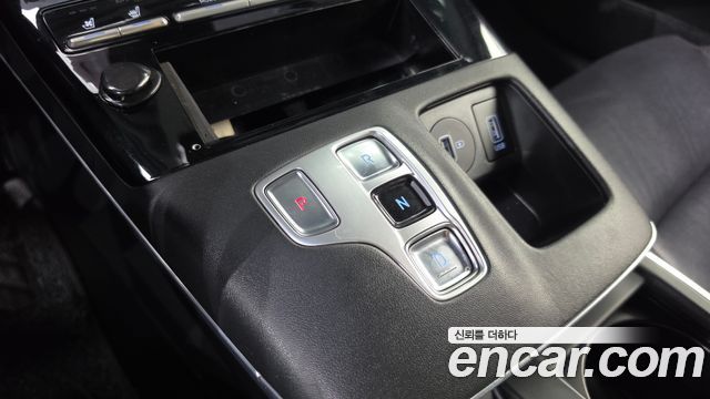 Hyundai Grandeur (IG) 3.0 LPi (Taxi) Deluxe 2020 — фото 9