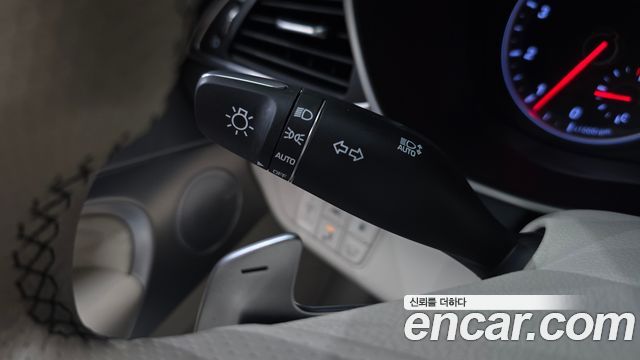 Genesis G70 2.0T AWD Elite 2019 — фото 35
