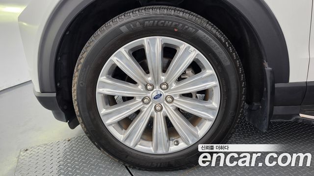 Ford Explorer (VI) 2.3 LimIted 4WD 2020 — фото 5