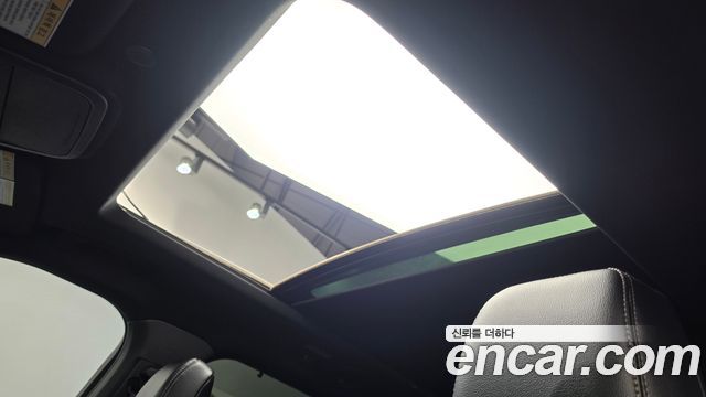 Ford Explorer (VI) 2.3 LimIted 4WD 2020 — фото 17