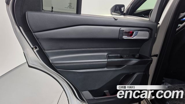 Ford Explorer (VI) 2.3 LimIted 4WD 2020 — фото 25