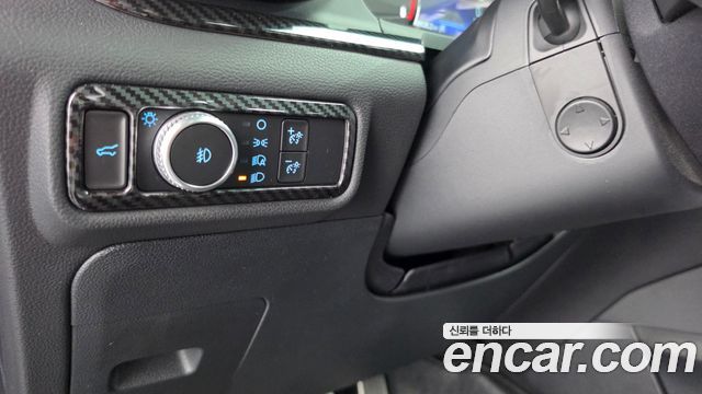 Ford Explorer (VI) 2.3 LimIted 4WD 2020 — фото 29