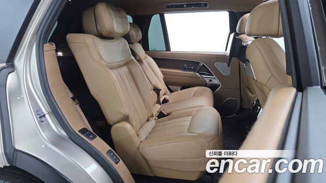 Land Rover Range Rover (V) P530 Autobiography Long Wheel Base 2023 — фото 12