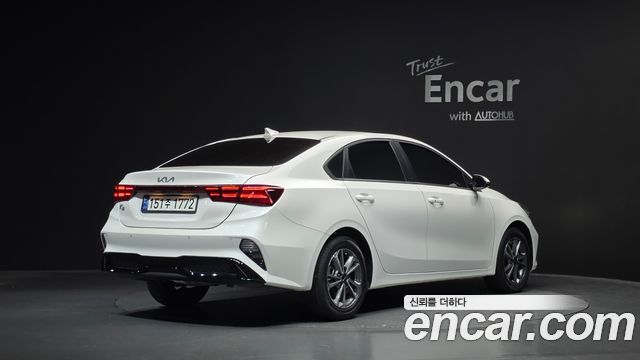 Kia K3 (II) 1.6 Prestige 2024 — фото 2