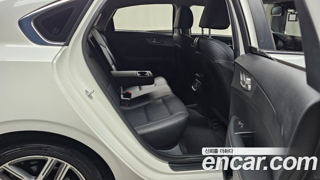 Kia K3 Prestige 2020 — фото 11