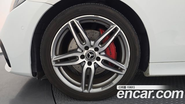 Mercedes-Benz E-Class (W213) E220d Coupe 2017 — фото 5