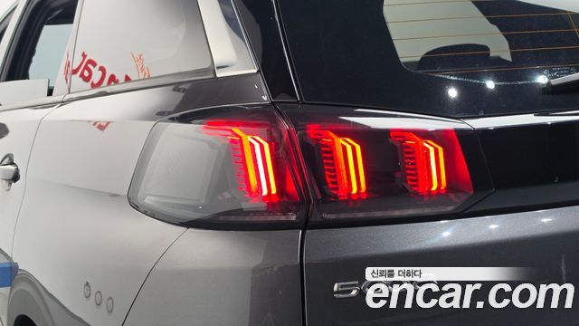 Peugeot 5008 (II) 1.5 BlueHDi GT 2021 — фото 23
