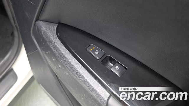 Kia Sportage (V) Gasoline 1.6 Turbo 2WD Signature 2022 — фото 19