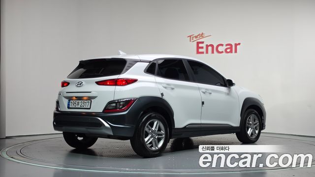Hyundai Kona Gasoline 2.0 2WD Modern 2023 — фото 2