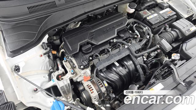 Hyundai Kona Gasoline 2.0 2WD Modern 2023 — фото 6