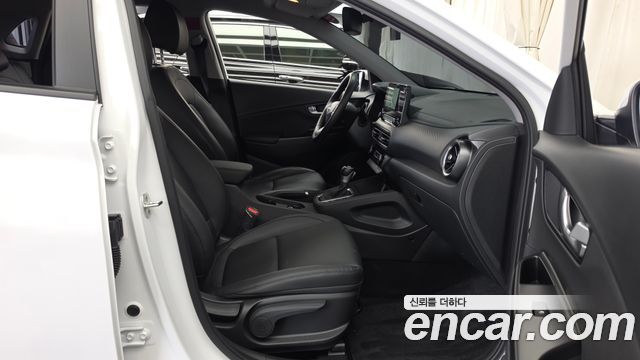 Hyundai Kona Gasoline 2.0 2WD Modern 2023 — фото 11