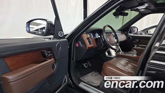 Land Rover Range Rover (IV) 5.0 SC SV AB LWB 2021 — фото 10