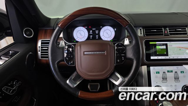 Land Rover Range Rover (IV) 5.0 SC SV AB LWB 2021 — фото 17