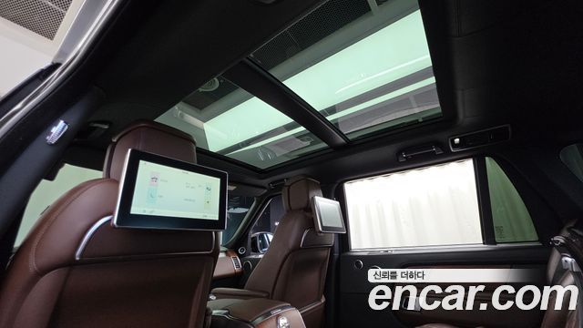 Land Rover Range Rover (IV) 5.0 SC SV AB LWB 2021 — фото 22