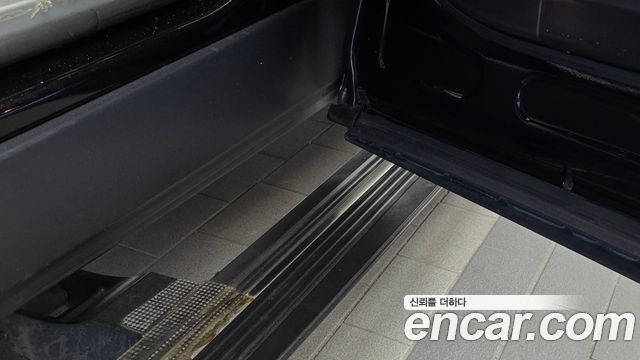 Land Rover Range Rover (IV) 5.0 SC SV AB LWB 2021 — фото 42