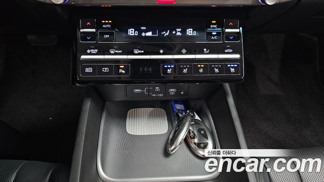 Hyundai Grandeur Hybrid (GN7) Premium 2023 — фото 17