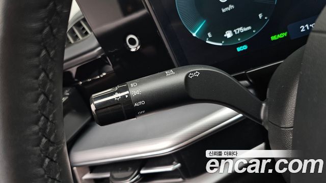 Hyundai Grandeur Hybrid (GN7) Premium 2023 — фото 20