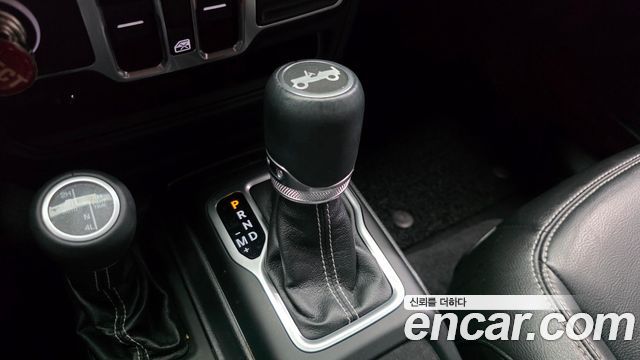 Jeep Wrangler (JL) 2.0 Sahara 4Door 2018 — фото 9
