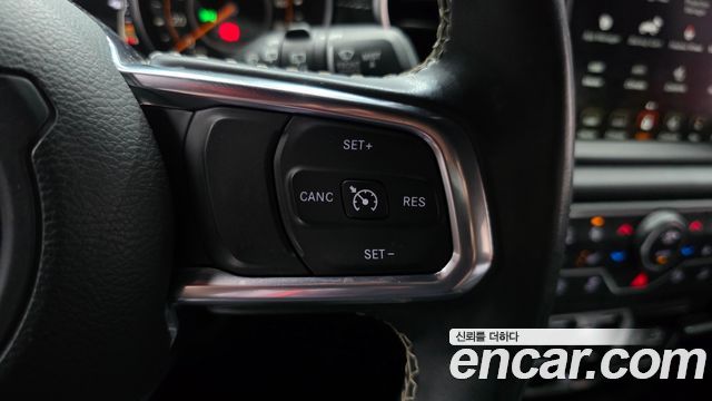 Jeep Wrangler (JL) 2.0 Sahara 4Door 2018 — фото 16