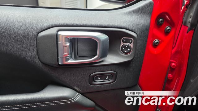 Jeep Wrangler (JL) 2.0 Sahara 4Door 2018 — фото 17