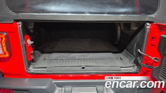 Jeep Wrangler (JL) 2.0 Sahara 4Door 2018 — фото 18