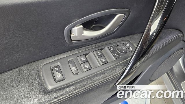 Renault Korea SM7 Nova 2.5 V6 2018 — фото 28