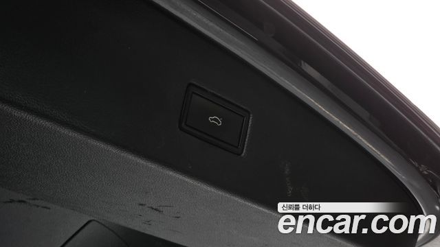 Volkswagen Tiguan (II) 2.0 TDI Premium 2018 — фото 20