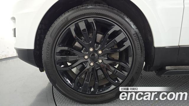 Land Rover Range Rover Sport (II) 3.0 SC HSE Dynamic 2015 — фото 5