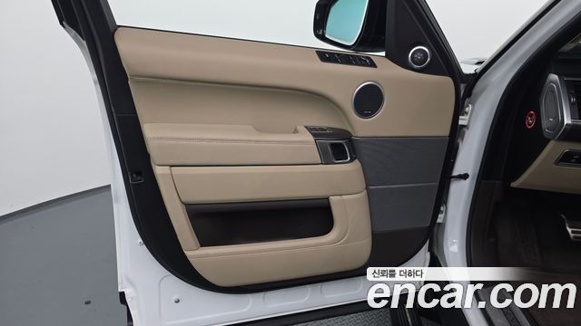 Land Rover Range Rover Sport (II) 3.0 SC HSE Dynamic 2015 — фото 30