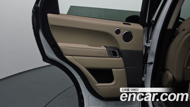 Land Rover Range Rover Sport (II) 3.0 SC HSE Dynamic 2015 — фото 31