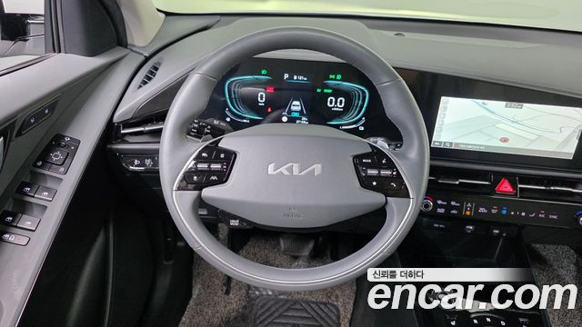 Kia Niro Prestige 2024 — фото 17