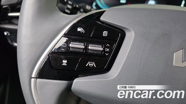 Kia Niro Prestige 2024 — фото 23