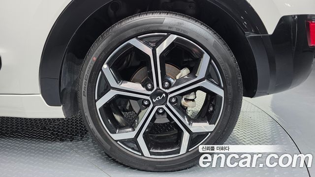 Kia Niro Prestige 2024 — фото 27