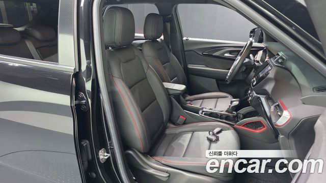 Chevrolet Trailblazer 1.3 Turbo 4WD RS 2022 — фото 32