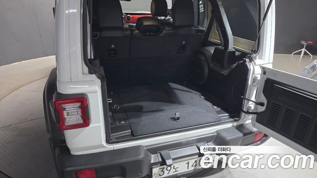 Jeep Wrangler (JL) 2.0 Rubicon Power Top 4Door 2019 — фото 33
