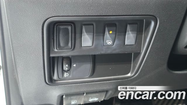 Renault Korea QM6 Gasoline 2WD LE 2018 — фото 14