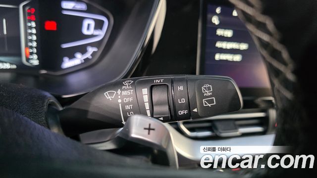Kia Niro 1.6 HEV Signature 2022 — фото 27