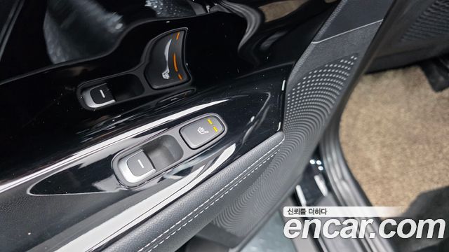 Kia Niro 1.6 HEV Signature 2022 — фото 29