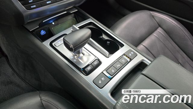 Genesis G80 3.3 GDI Luxury 2020 — фото 9