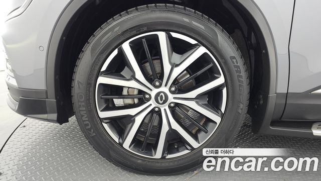 Renault Korea QM6 2.0 LPe RE Signature 2WD 2022 — фото 5