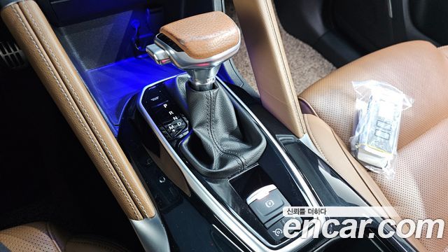 Renault Korea QM6 2.0 LPe RE Signature 2WD 2022 — фото 9