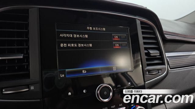 Renault Korea QM6 2.0 LPe RE Signature 2WD 2022 — фото 18