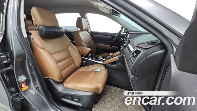 Renault Korea QM6 2.0 LPe RE Signature 2WD 2022 — фото 26