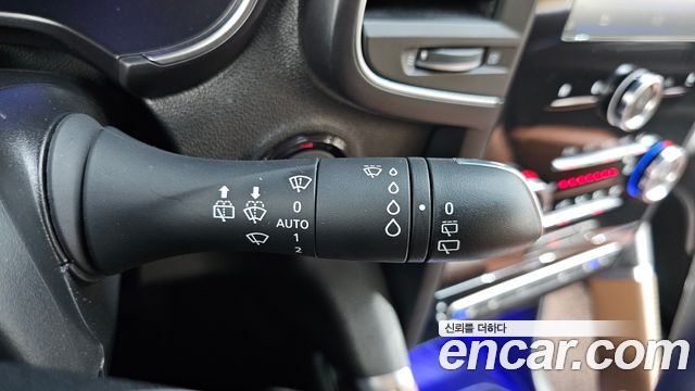 Renault Korea QM6 2.0 LPe RE Signature 2WD 2022 — фото 27