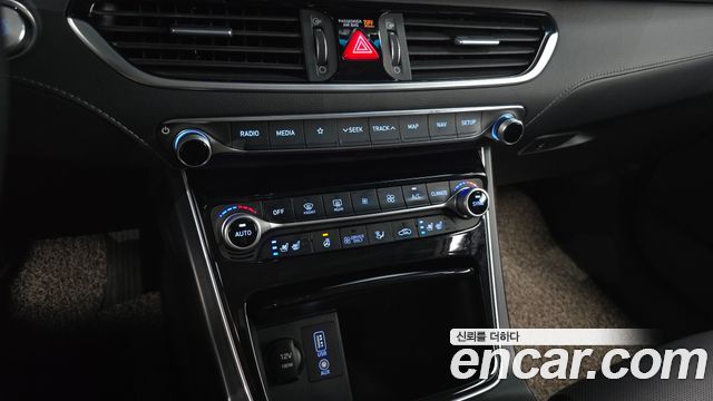 Hyundai Grandeur Hybrid (IG) Exclusive 2019 — фото 16