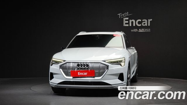 Audi e-tron 55 Quattro 2022 — фото 3