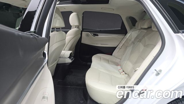 Hyundai Grandeur (IG) 2.5 Le Blanc 2023 — фото 12