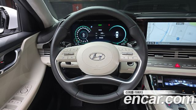 Hyundai Grandeur (IG) 2.5 Le Blanc 2023 — фото 13